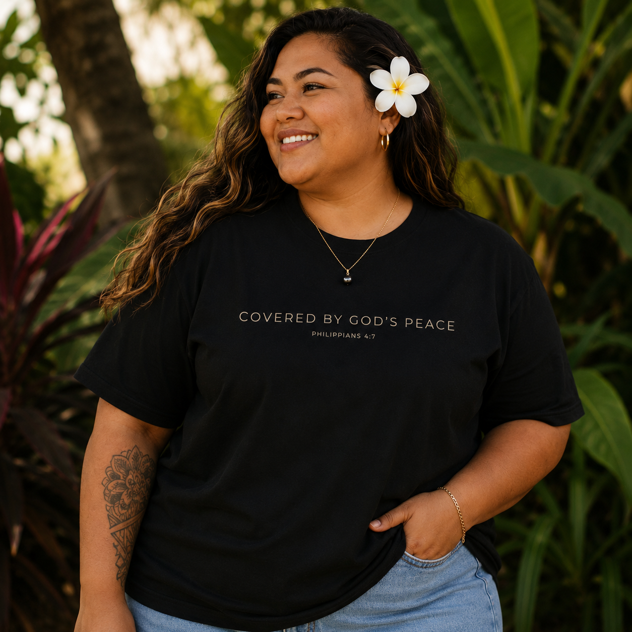B (BLKCRM) - COVERED BY GOD'S PEACE™ TEE | PHILIPPIANS 4:7